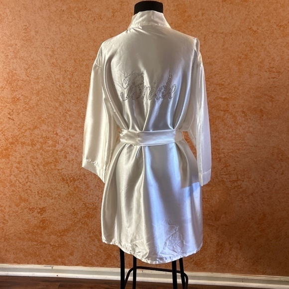 My WED STYLE Bride Robe size Regular - Picture 2 of 8